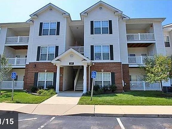 2nd image of 39 Kassebaum Ln APT 300