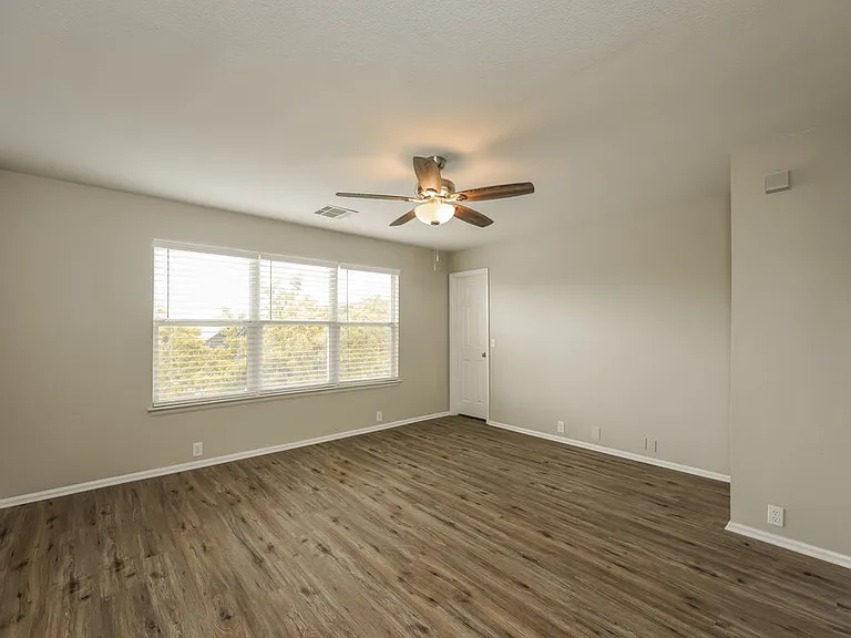 3522 Blue Topaz — Photo 12