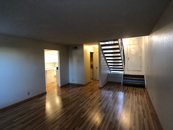 3rd image of 6560 Copperwood Cir