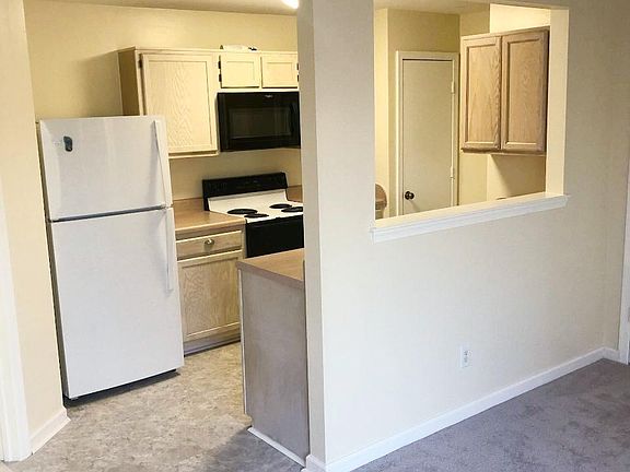 4th image of 1740 Pattington Cir