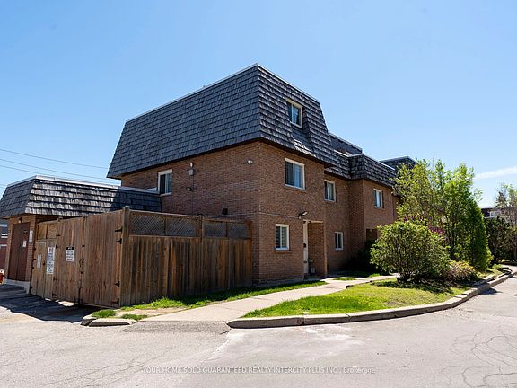 2nd image of 10 Rodda Blvd #91
