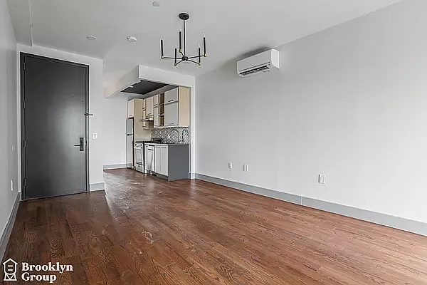 1894 De Kalb Ave #2A — Photo 8