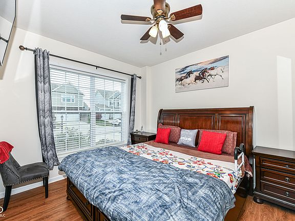 3rd image of 6252 Sugar Maple Dr