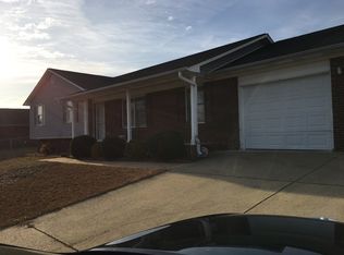 8824 Tibs Run Dr, Fayetteville, NC 28314