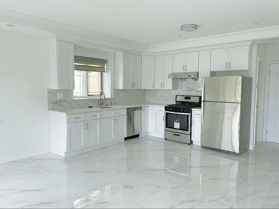2nd image of 22-33 120th St #2B