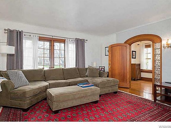 3rd image of 378 Starin Ave