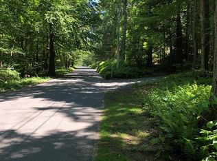 12 Silver St, Monson, MA 01057