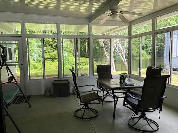 4th image of 800 Oak Blvd
