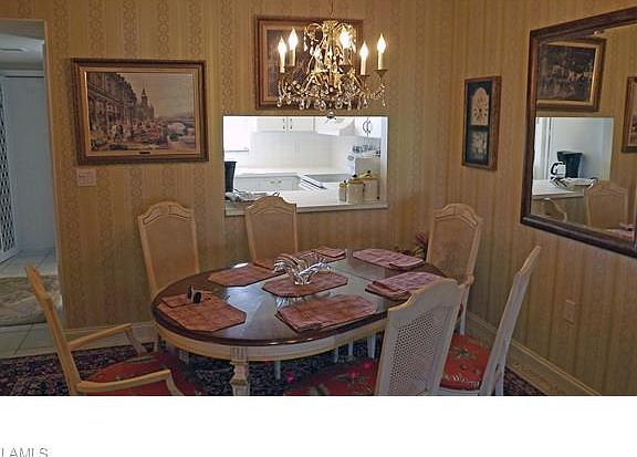 4th image of 315 Saint Andrews Blvd APT B4