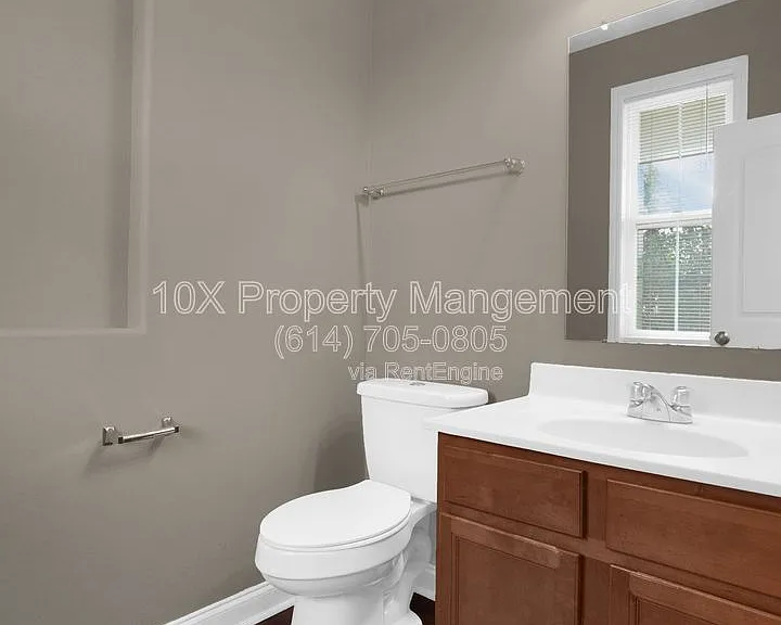 3056 Melville St — Photo 12
