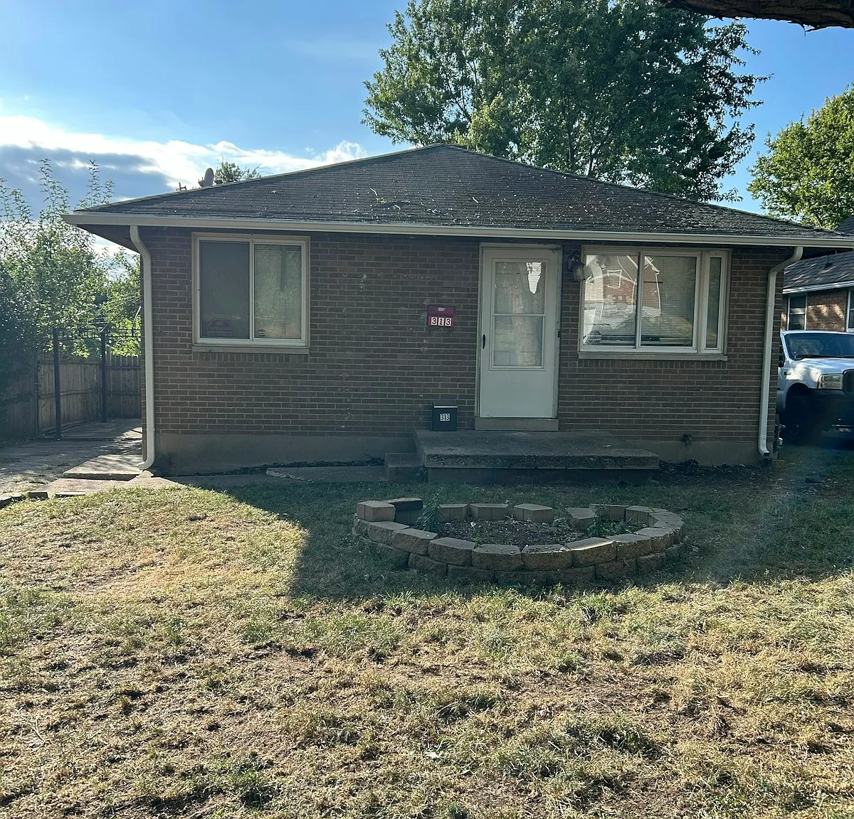 313 North Wright Avenue — Photo 1