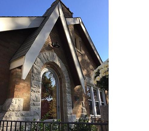 3rd image of 5729 Goethe Ave