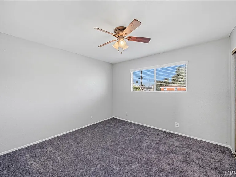 1308 E Oaks St #D — Photo 16