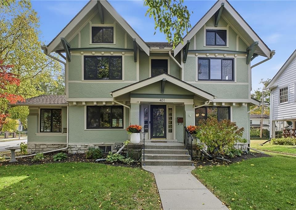 1st image of 401 Huntington Rd