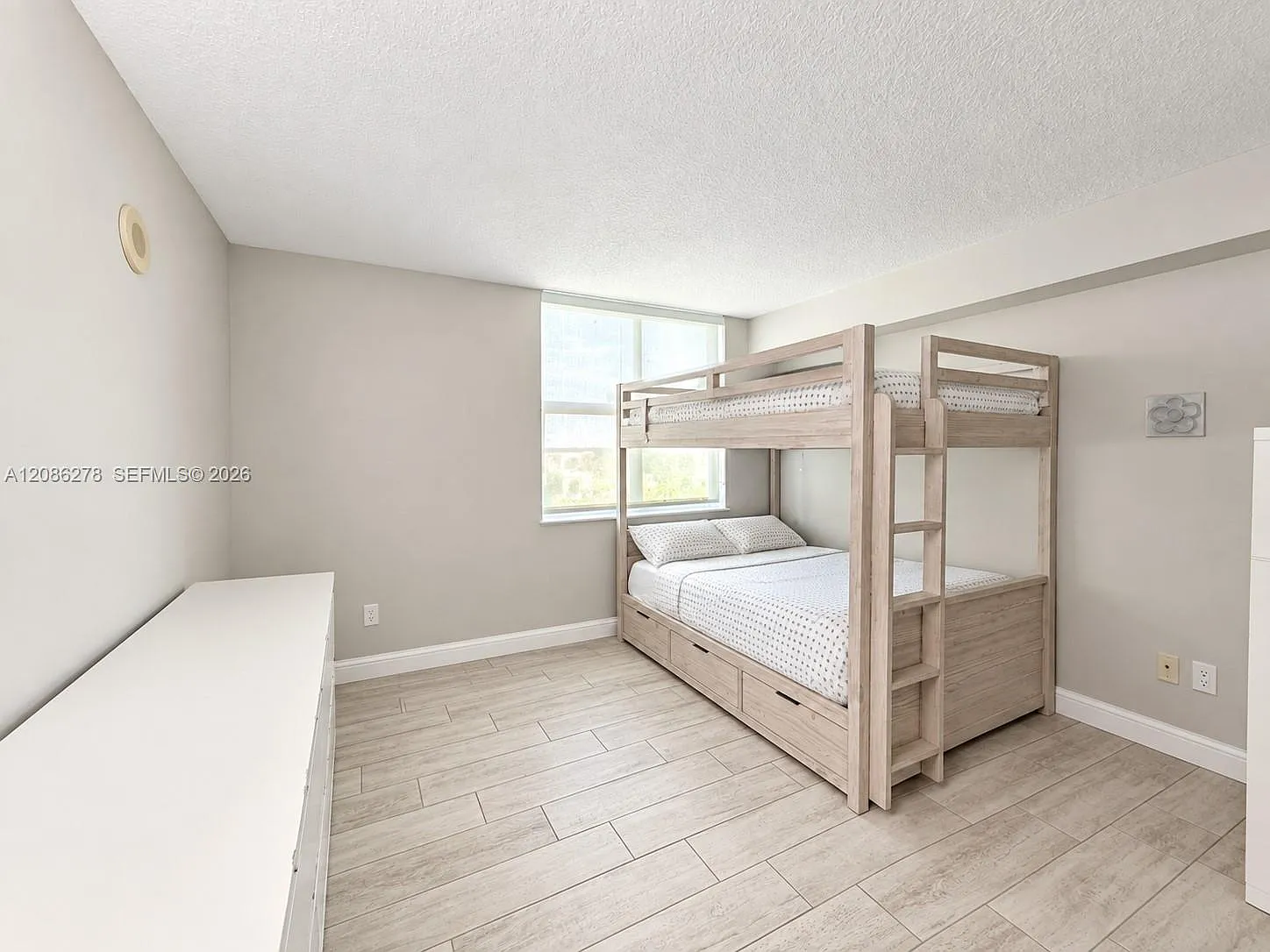 The Aston Condo — Photo 3