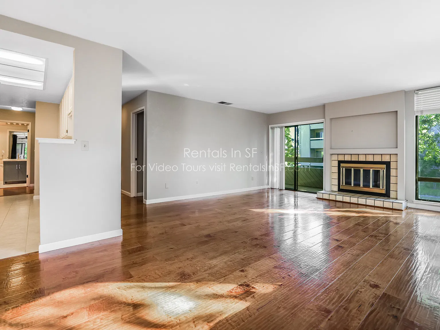 2 bed, 2.0 bath, 1200 sqft, $4,500 — Photo 2
