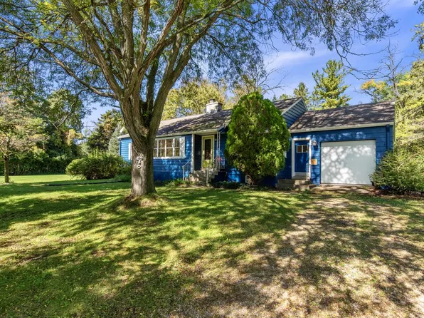 6430 W Freistadt ROAD, Mequon, WI 53092