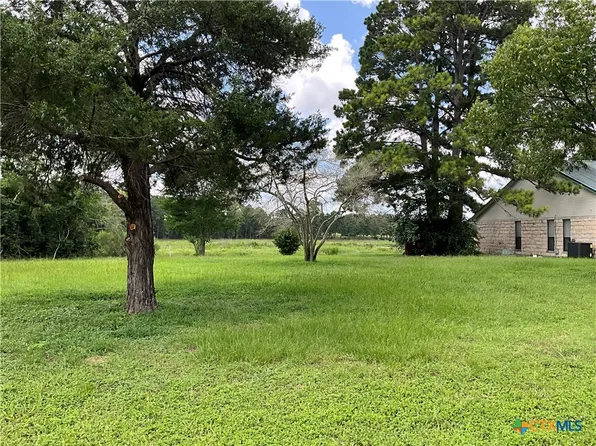 118 Shore Front Dr, Bastrop, TX 78602
