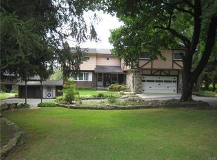 2242 Church Rd, Bethlehem, PA 18015