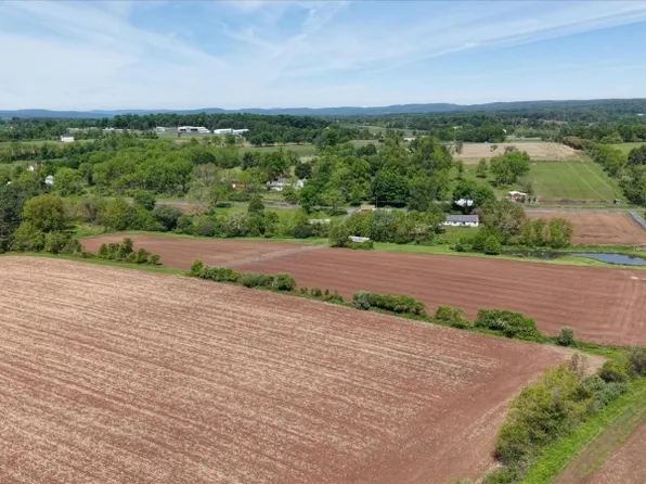 441 Pittstown Rd, Franklin Twp., NJ 08867