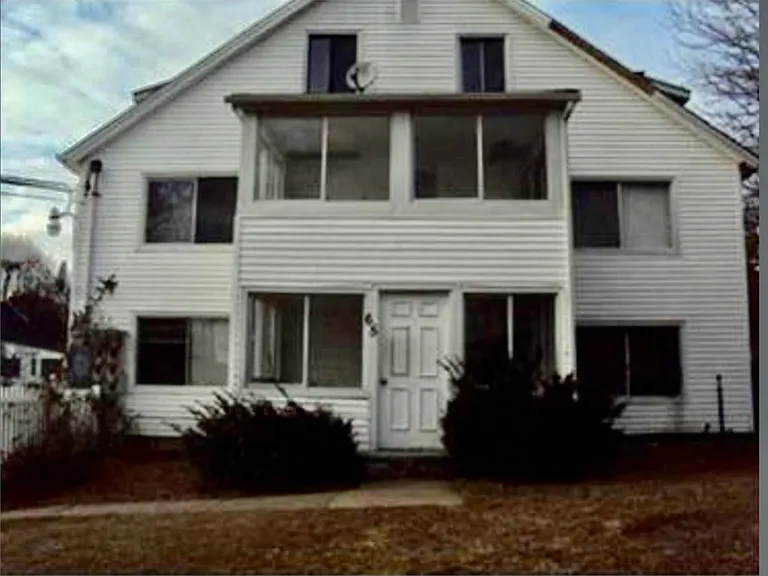 65 Curve St #4 — Photo 11