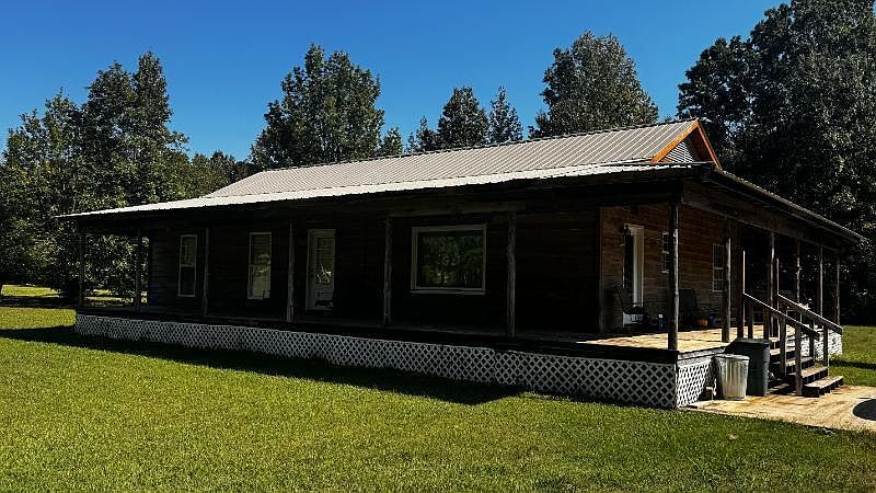 1st image of 227 Tory Dr