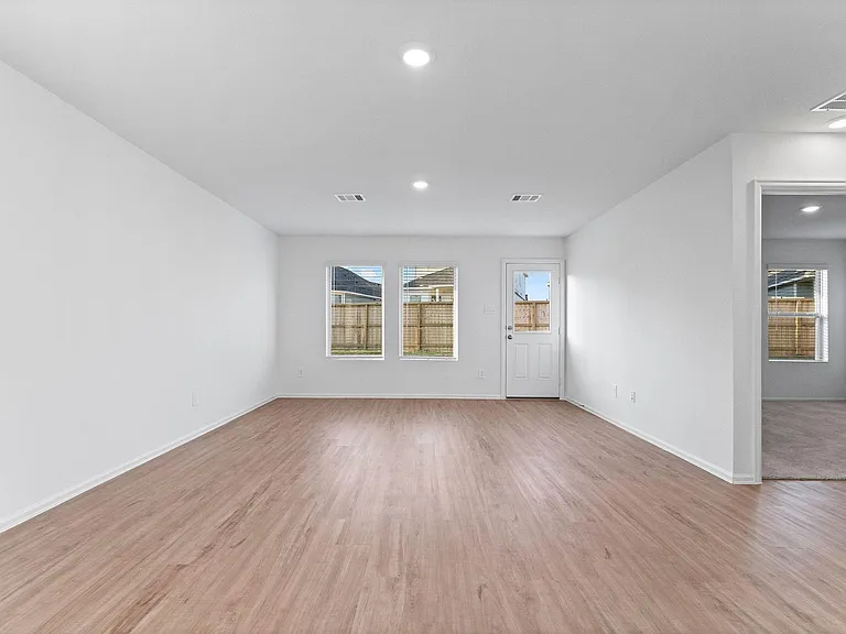 318 Harbor Bend Ct — Photo 30
