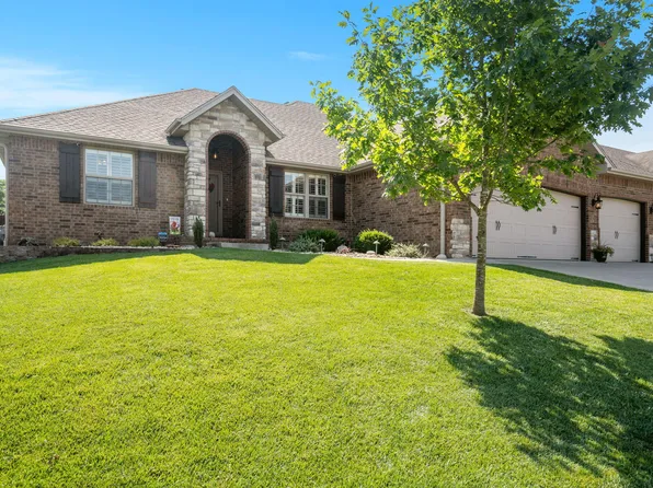 1002 S Joshua Avenue, Republic, MO 65738