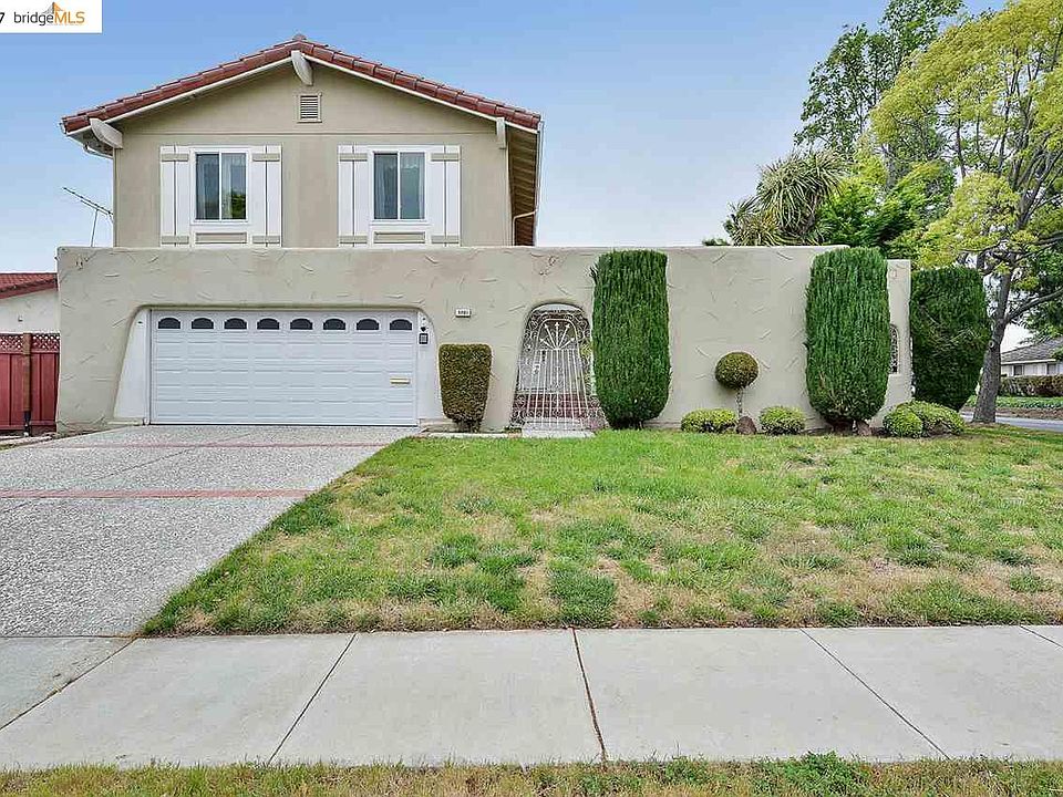 1st image of 5001 Chelsea Dr