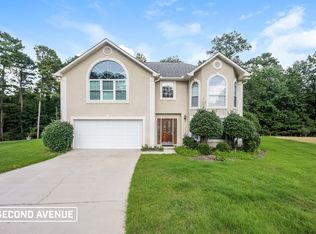 115 Gleneagles Dr, Fayetteville, GA