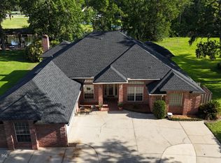 1816 OAK PARK Circle, Green Cove Springs, FL 32043