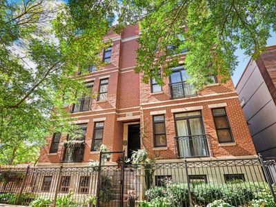 1622 N Mozart St APT 1N, Chicago, IL, 60647