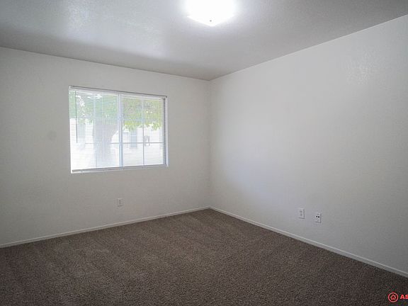 5th image of 4307 Pebble Creek Dr APT D