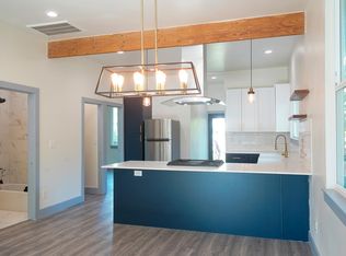 514 Wyeth St, Taylor, TX 76574