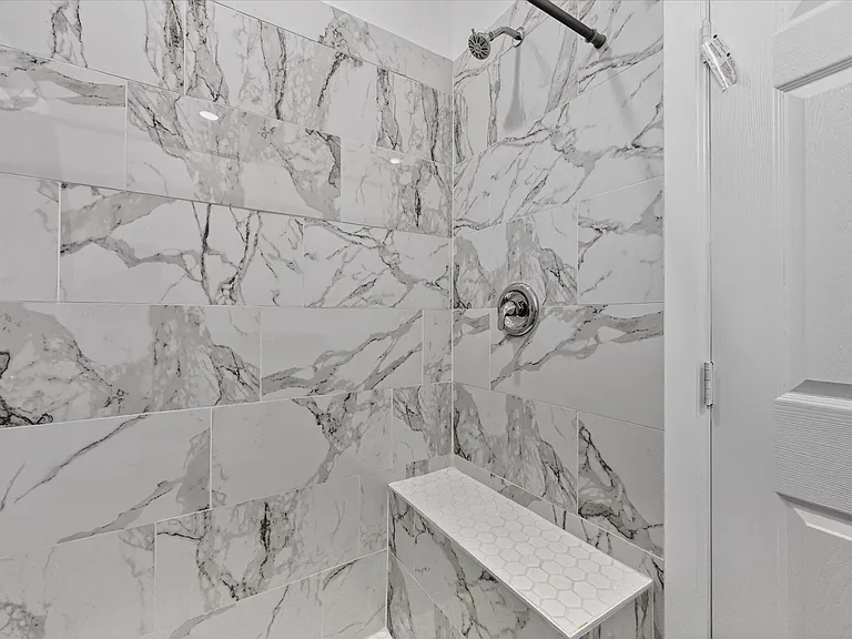 2902 Walnut St — Photo 20