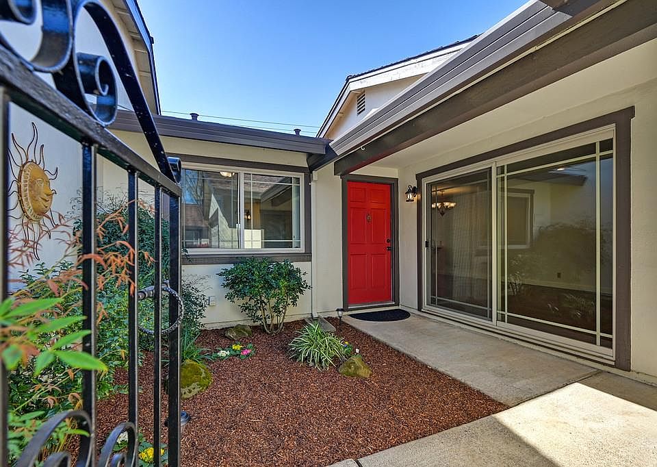 1st image of 2268 Windward Ln