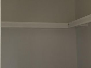 8 Lyric Ct, Sicklerville, NJ 08081