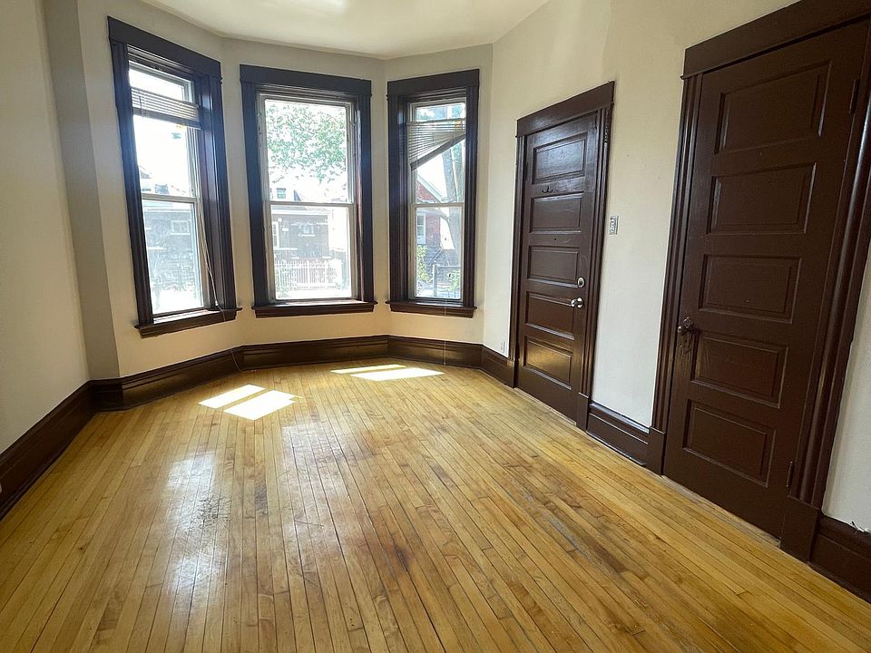 1st image of 2431 S Christiana Ave APT 1F