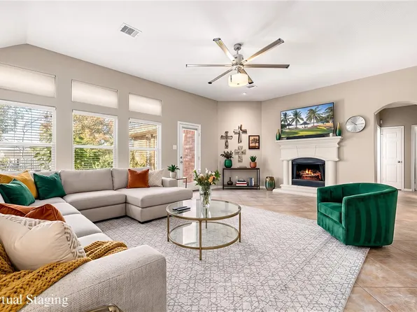321 Holly Branch Ln, Kemah, TX 77565