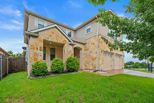 1501 Arial Dr Photo 1