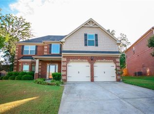6236 Brookridge Dr, Flowery Branch, GA 30542