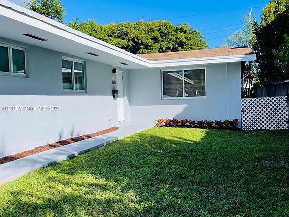 2nd image of 1517 NE 110th St #1517