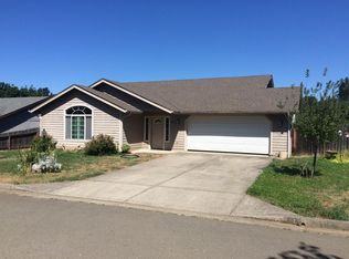 321 Merritt St, Glendale, OR 97442