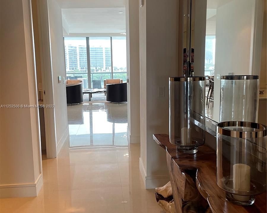 1st image of 3300 NE 188th St APT 617