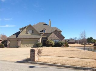 3413 S Willow Ave, Broken Arrow, OK 74012