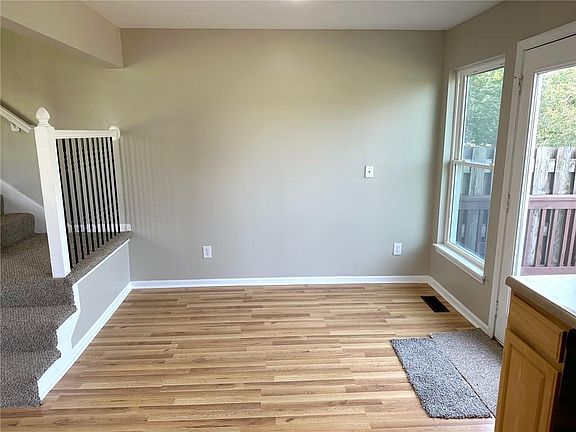 5th image of 1714 N 128th St