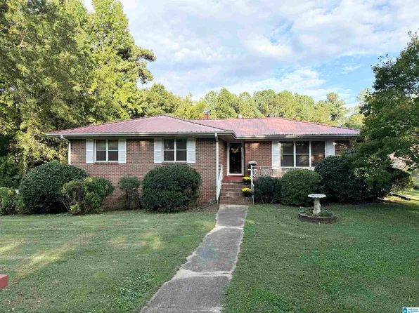 110 Huey Ln, Bessemer, AL 35023