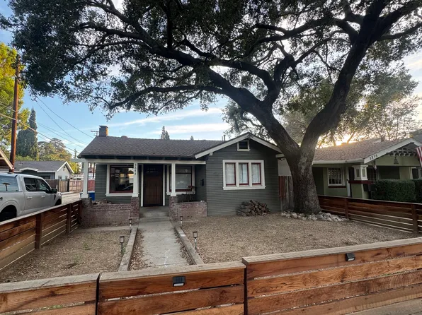 3844 Linwood Pl, Riverside, CA 92506