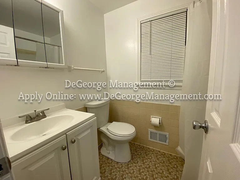 Sterling Square Townhomes — Photo 37