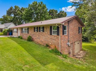 1019 Green Acres Dr, Jefferson City, TN 37760